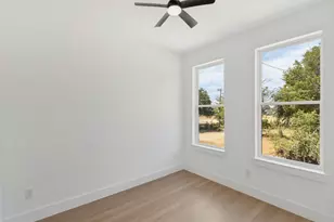 2208 Dyson St, Dallas, TX 75215 - Photo 19