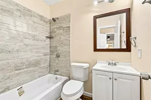 702 Jonathan Ln, Arlington, TX 76010 - Photo 17