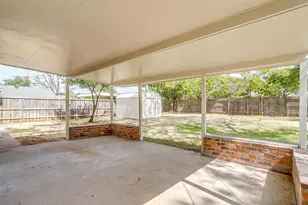 1701 Larkspur Dr, Arlington, TX 76013 - Photo 31