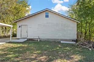 2021 Gurley Ave, Waco, TX 76706 - Photo 17