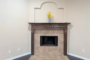 408 Vly Rdg Dr, Red Oak, TX 75154 - Photo 11