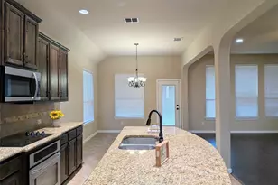 408 Vly Rdg Dr, Red Oak, TX 75154 - Photo 9
