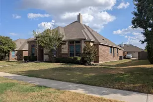 408 Vly Rdg Dr, Red Oak, TX 75154 - Photo 3