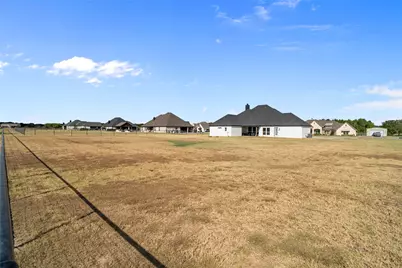 134 Buddy Court, Millsap, TX 76066 - Photo 3