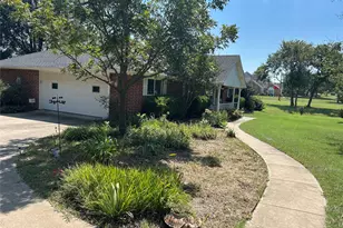 706 Georgetown Rd, Ovilla, TX 75154 - Photo 3
