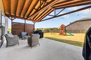 176 Bandana Cir, Newark, TX 76071 - Photo 33