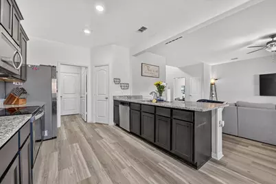 176 Bandana Circle, Newark, TX 76071 - Photo 5