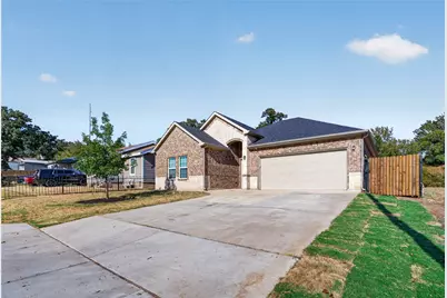 2517 Donalee Street, Fort Worth, TX 76105 - Photo 3