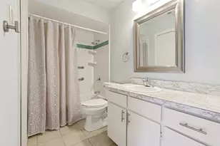 10732 Pagewood Dr, Dallas, TX 75230 - Photo 15