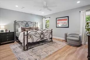 9553 Estate Ln, Dallas, TX 75238 - Photo 9