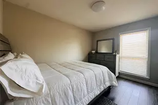 1533 W Spring Creek Pkwy, Plano, TX 75023 - Photo 17