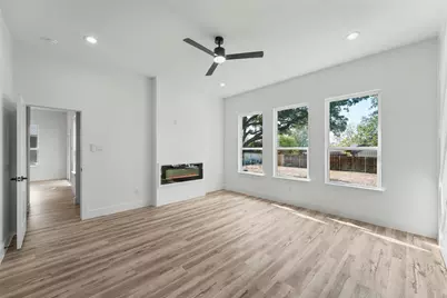 4918 Sunshine Drive, Fort Worth, TX 76105 - Photo 17