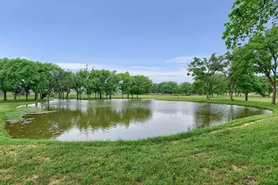 10898 Friendship Road, Pilot Point, TX 76258 - Photo 9