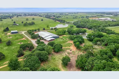 10898 Friendship Road, Pilot Point, TX 76258 - Photo 5