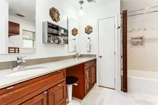 6221 Berryhill St, Dallas, TX 75231 - Photo 21