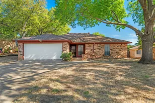 8413 Timberline Ct, North Richland Hills, TX 76182 - Photo 1