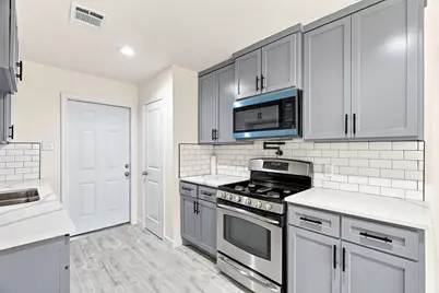 1244 E Mulkey Street, Fort Worth, TX 76104 - Photo 11