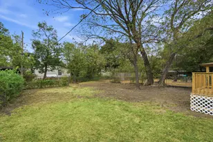 1244 E Mulkey St, Fort Worth, TX 76104 - Photo 27
