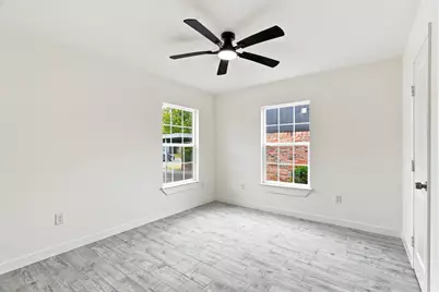 1244 E Mulkey Street, Fort Worth, TX 76104 - Photo 13