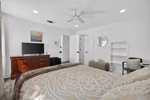 2122 Berwick Ave, Dallas, TX 75203 - Photo 23