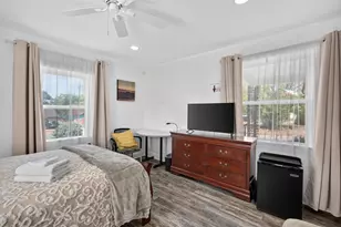 2122 Berwick Ave, Dallas, TX 75203 - Photo 17