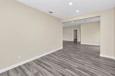 1714 Meadowbrook Lane, Irving, TX 75061 - Photo 31