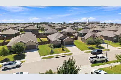 629 Dunster Lane, Saginaw, TX 76131 - Photo 27
