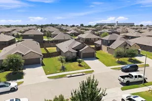 629 Dunster Ln, Saginaw, TX 76131 - Photo 29