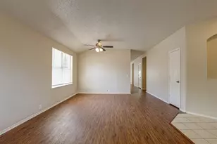 1815 Citadel Dr, Glenn Heights, TX 75154 - Photo 3