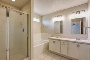 1815 Citadel Dr, Glenn Heights, TX 75154 - Photo 15