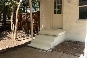 819 W State St, Terrell, TX 75160 - Photo 15