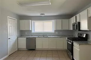 2217 Crestview Ln, Rowlett, TX 75088 - Photo 9