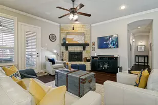 417 Chestnut Ln, Roanoke, TX 76262 - Photo 7