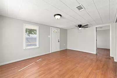 3216 Pewitt Drive, Waco, TX 76706 - Photo 5