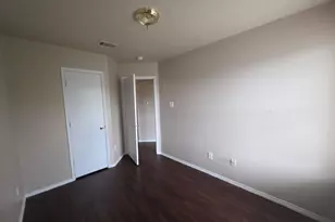 1249 Village Garden Dr, Azle, TX 76020 - Photo 21