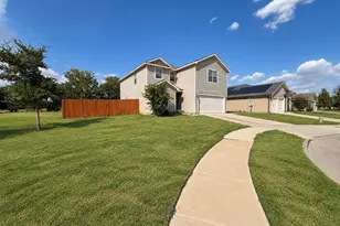 4616 Skipador Dr, Fort Worth, TX 76179 - Photo 3