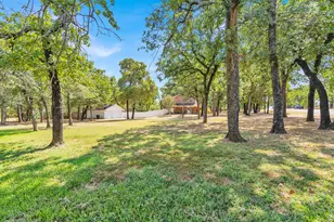 124 Alvarado Oak Dr, Alvarado, TX 76009 - Photo 3
