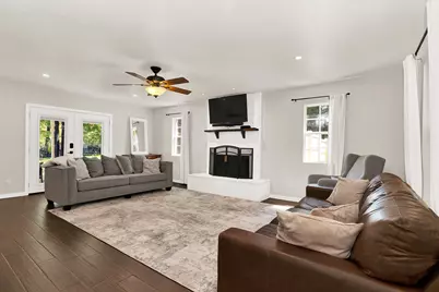 124 Alvarado Oak Drive, Alvarado, TX 76009 - Photo 7