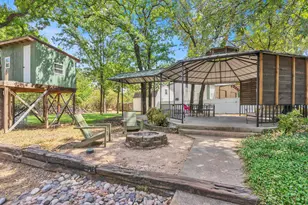 124 Alvarado Oak Dr, Alvarado, TX 76009 - Photo 27