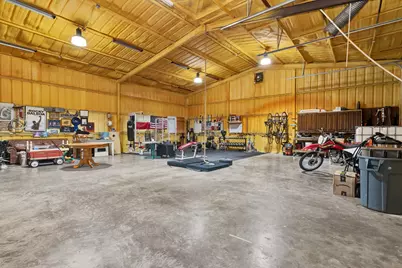 124 Alvarado Oak Drive, Alvarado, TX 76009 - Photo 33