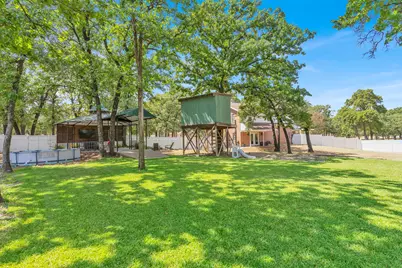 124 Alvarado Oak Drive, Alvarado, TX 76009 - Photo 31