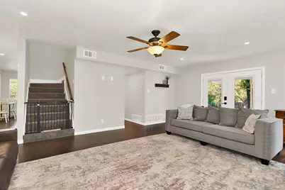 124 Alvarado Oak Drive, Alvarado, TX 76009 - Photo 9