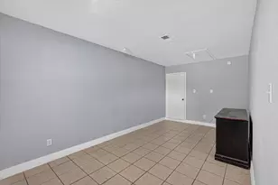 110 N Bowser Rd, Richardson, TX 75081 - Photo 21