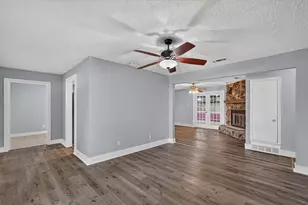 110 N Bowser Rd, Richardson, TX 75081 - Photo 11