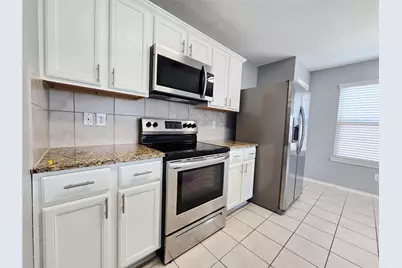 2512 Brentwood Drive, Lancaster, TX 75134 - Photo 13