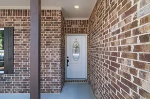1837 Jennifer Ct, Pelican Bay, TX 76020 - Photo 5