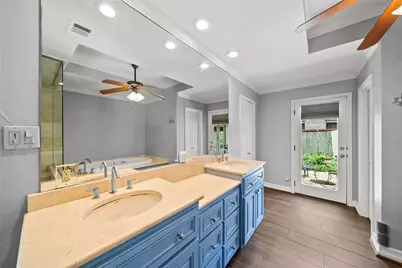 7105 Winding Creek Road, Dallas, TX 75252 - Photo 13