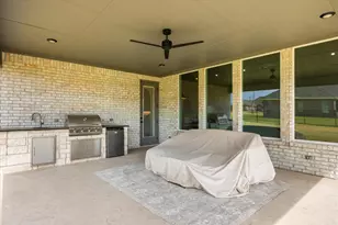 2703 Village Rd, Granbury, TX 76049 - Photo 33