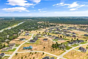 2703 Village Rd, Granbury, TX 76049 - Photo 37