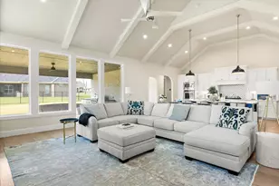 2703 Village Rd, Granbury, TX 76049 - Photo 5